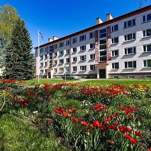 Kreutzwaldi 17 Apartment Võru Exterior photo