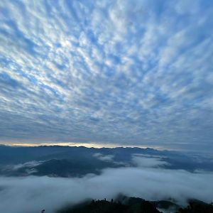 Hilltop Cloud View Genting Luxury Suite Genting Highlands Exterior photo