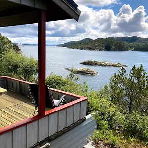 Villa Bergen/Sotra:Waterfront Cabin à Haganes Exterior photo