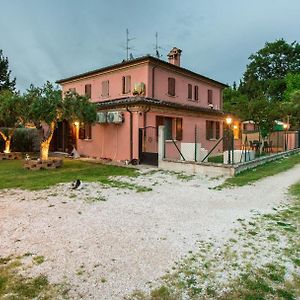 Hotel Casa Di Marco E Kaila à Tavullia Exterior photo