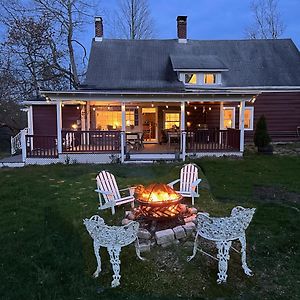 Villa Twincreeks Rustic Colonial Farmhouse Established 1768 à New Paltz Exterior photo