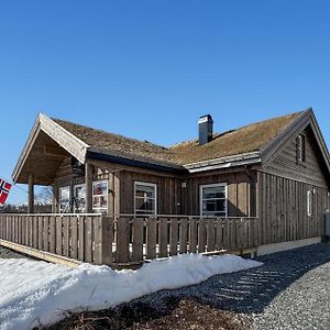 4 Bedroom Awesome Home In Voringsfoss Garden Exterior photo