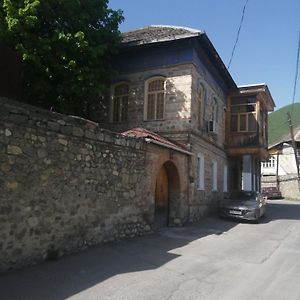 Hotel Ali Ancient House 555 à Şǝki Exterior photo