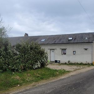 Villa A La Campagne à Yevres Exterior photo