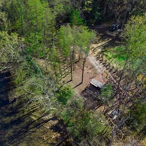 Appartement Riverside Tiny Cabin W Hot Tub, Fire Pit, & Kayaks à Rileyville Exterior photo