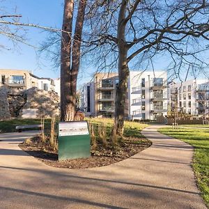 Woodward Square One By Dublin At Home Exterior photo