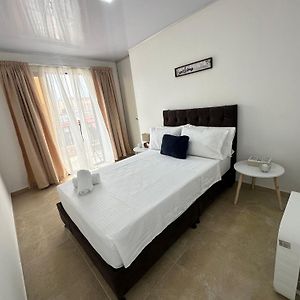 Appartement Apartamento Ideal Para Parejas Cerca Al Aeropuerto à Pereira Exterior photo