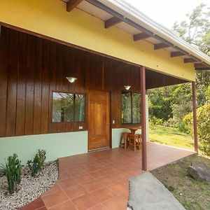 Villa Cabinas Capulin & Farm à Monteverde Exterior photo