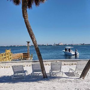 Beautiful Waterfront Home With Amazing View Of Boca Ciega Bay, Private Beach, Dock With Excellent Fishing & Beautiful Sunrises! St. Pete Beach Exterior photo