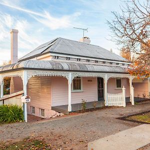 Villa Isabellas At Beechworth Exterior photo