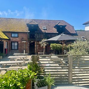 Hotel The Selsey Arms à West Dean Exterior photo