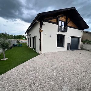 Villa La Casa Del Chapelle à La Chapelle-de-Guinchay Exterior photo