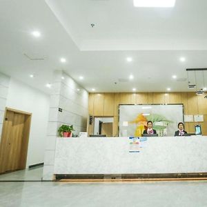 Greentree Inn Express Xuzhou Pizhou Tiefu Town Bus Station. Exterior photo