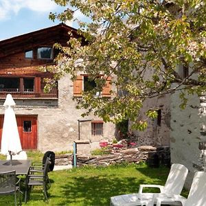 Sunny, Rustical 5 Room Cottage In Valposchiavo Exterior photo