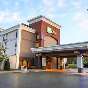 Holiday Inn Express Burlington By Ihg Exterior photo