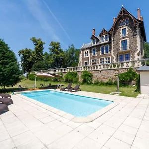 Le Manoir d'Alice Chambre d'hotes Parentignat Exterior photo