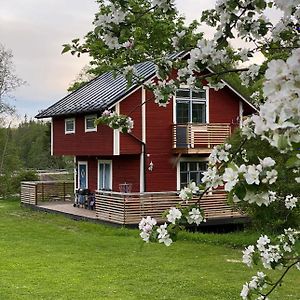Villa Sea Side Cabin à Borlänge Exterior photo
