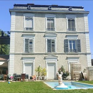 Appartement Joli Studio Dans Maison De Maitre à Collonges-au-Mont-dʼOr Exterior photo