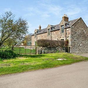 Villa St. Coombs Farmhouse à Holy Island of Lindisfarne Exterior photo