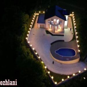 Villa Rezidenca Dozhlani With Private Pool & Yard à Bajram Curri Exterior photo