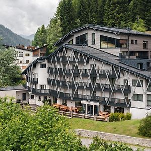 Arpuria L Hidden Luxury Mountain Home - Adults Friendly Sankt Anton am Arlberg Exterior photo