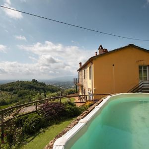 Villa Lucetta, Emily, Pool, Fantastic View, Lucca Matraia Exterior photo