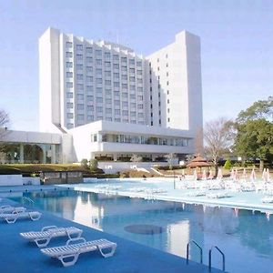 International Resort Hotel Yurakujo Narita Exterior photo