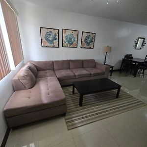 Appartement 2Bed1Bath - Heart Of Guam à Sinajana Exterior photo