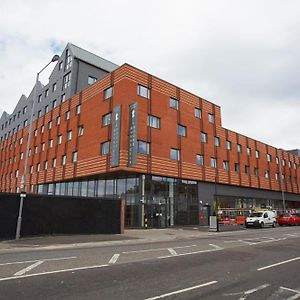 Chic Modern Apartments At Mannequin House In Londres Exterior photo