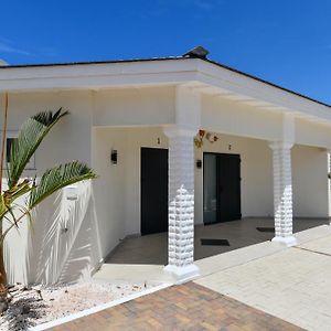 Boutique Hotel Swiss Paradise Aruba Villas&Suites Palm Beach Exterior photo