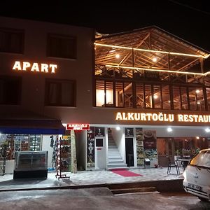 Aparthotel Alkurtoglu Pansiyon&Cafe& Restoran à Macka Exterior photo