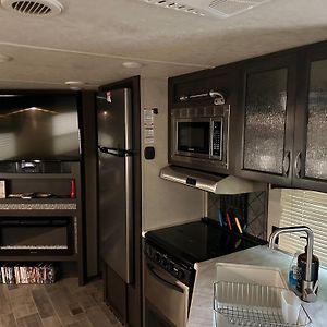 Villa Comfy, Quiet Rv For Your Getaway à Pipestem Exterior photo