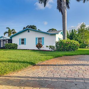 Lovely St Pete Beach Cottage, Walk To Beach And Town St. Petersburg Exterior photo