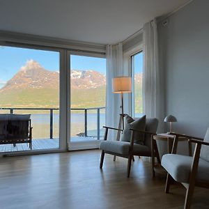 Villa Feriehus Oyjord à Narvik Exterior photo