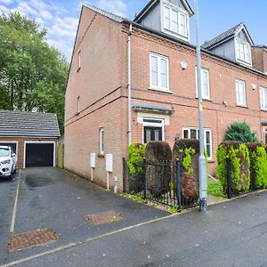 Elegant 4 Bedroom House - Sleeps 10 Bolton Exterior photo