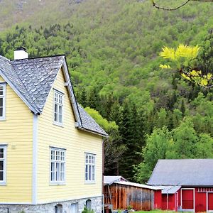 4 Bedroom Nice Home In Eidfjord Exterior photo