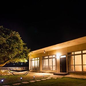 Villa ガジュマルの庭～Itoman à Ou Tamagusuku Exterior photo