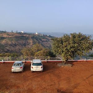 Gems Villa - House At The Cliff With Magical View Mahābaleshwar Room photo