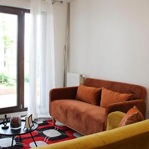 Appartement Charming T2 Near The Basilica Of Saint-Denis Exterior photo