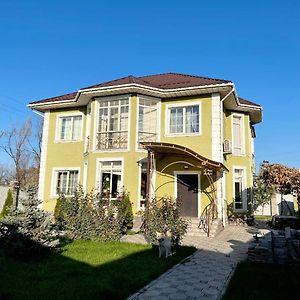 Villa Балжан à Almaty Exterior photo