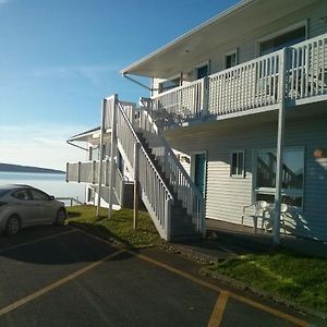 Hotel-Motel Fleur de Lys Percé Exterior photo