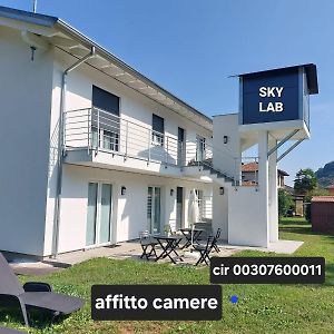 Hôtel Skylab à Gozzano Exterior photo