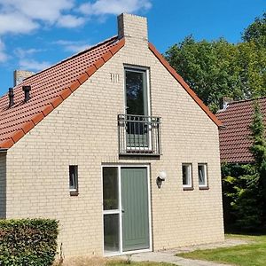 Villa Recreatiewoning Maas En Waal 44 à Ewijk Exterior photo