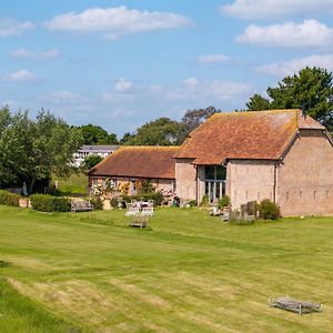 Villa Gins Barn à Southampton Exterior photo