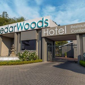 Hotel Cedarwoods Of Sandton Exterior photo