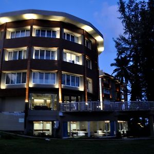 Hôtel Sinclairs Bayview à Port Blair Exterior photo