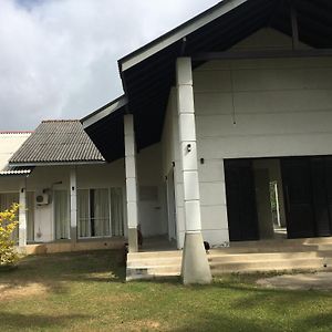 Villa Coconut House à Panadura Exterior photo