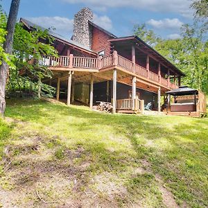 Rustic Laurelville Cabin With Hot Tub And Sauna! Exterior photo