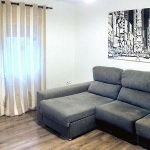 Appartement Acogedor Apartamento Muy Cerca De Barcelona à Mollet del Vallès Exterior photo