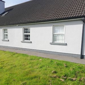 Appartement Lakeview House à Galway Exterior photo